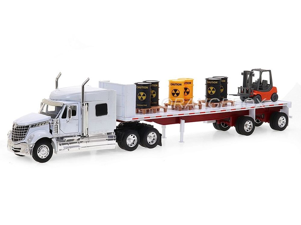 Caminhão International Lonestar Flatbed + Carreta e Empilhadeira