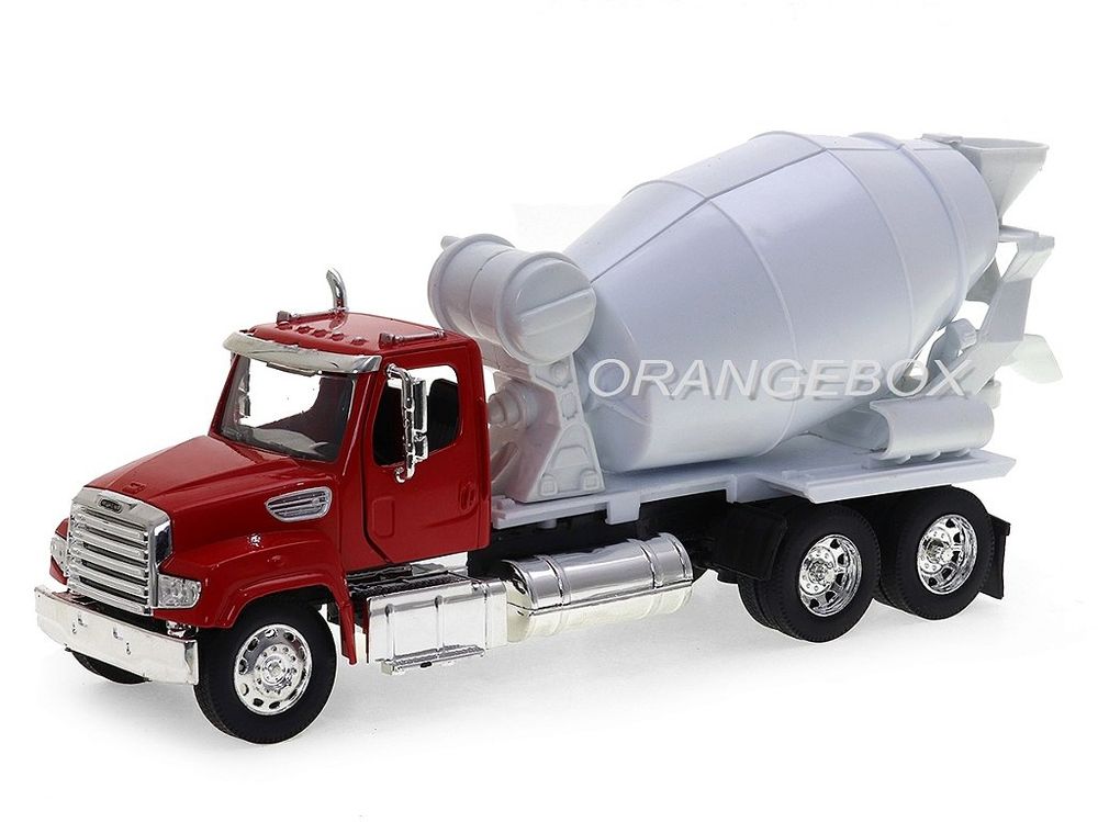 Caminhão Freightliner 114SD Betoneira