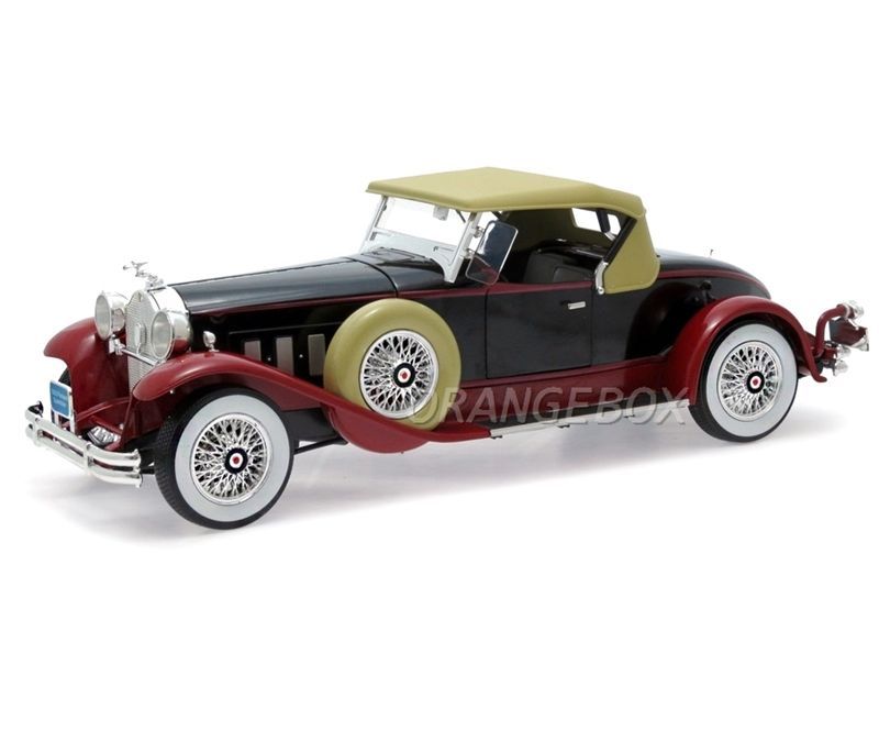 Packard 1930 Boat Tail Boattail Speedster Signature