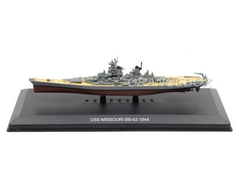 Navio USS Missouri BB-63 1944