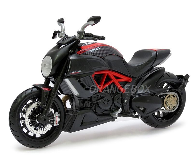 Ducati Diavel Carbon Maisto
