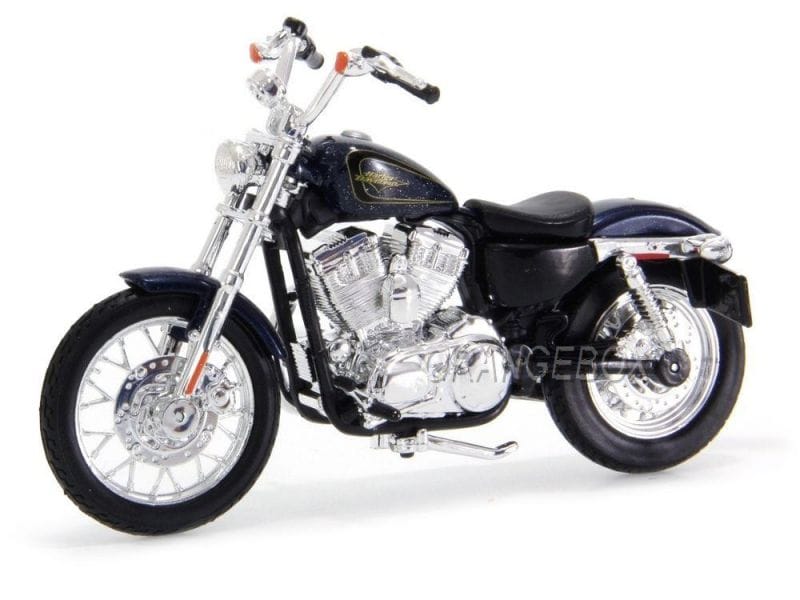 Harley Davidson XL1200V Seventy-Two 2012 Maisto