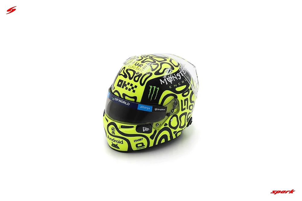 Capacete Lando Norris Mclaren MCL38 2024 3