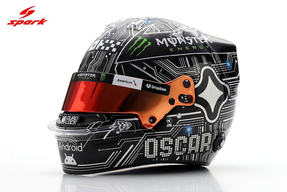 Capacete Oscar Piastri McLaren F1 Team GP EUA 2025