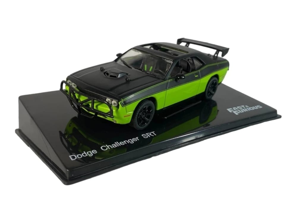 Dodge Challenger SRT-8