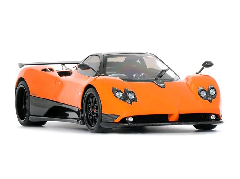 Pagani Zonda F 2005 Arancio St. Tropez