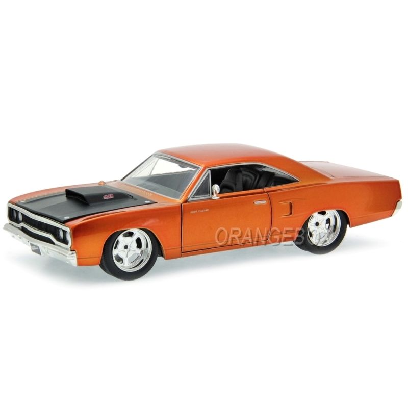 Dom s Plymouth Road Runner Copper 1970 Fast and Furious 7 Jada Toys