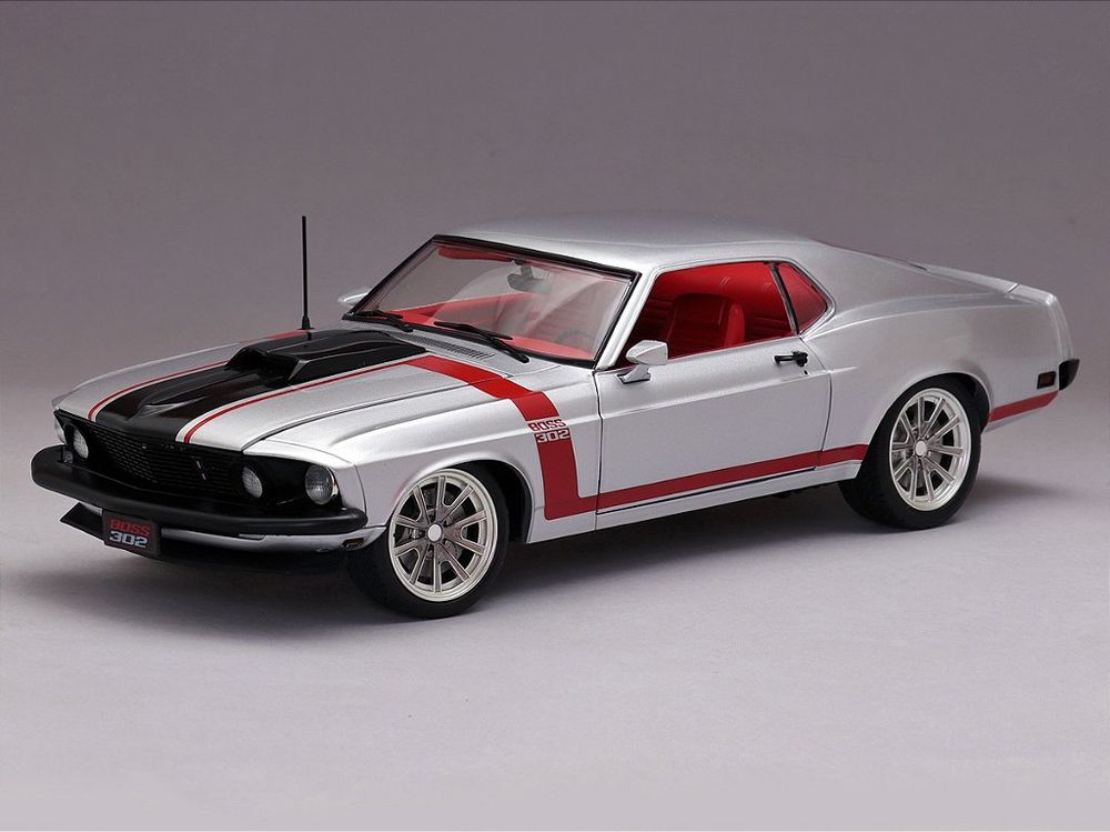 Ford Mustang Boss 302 1969 Street Fighter Edição Limitada