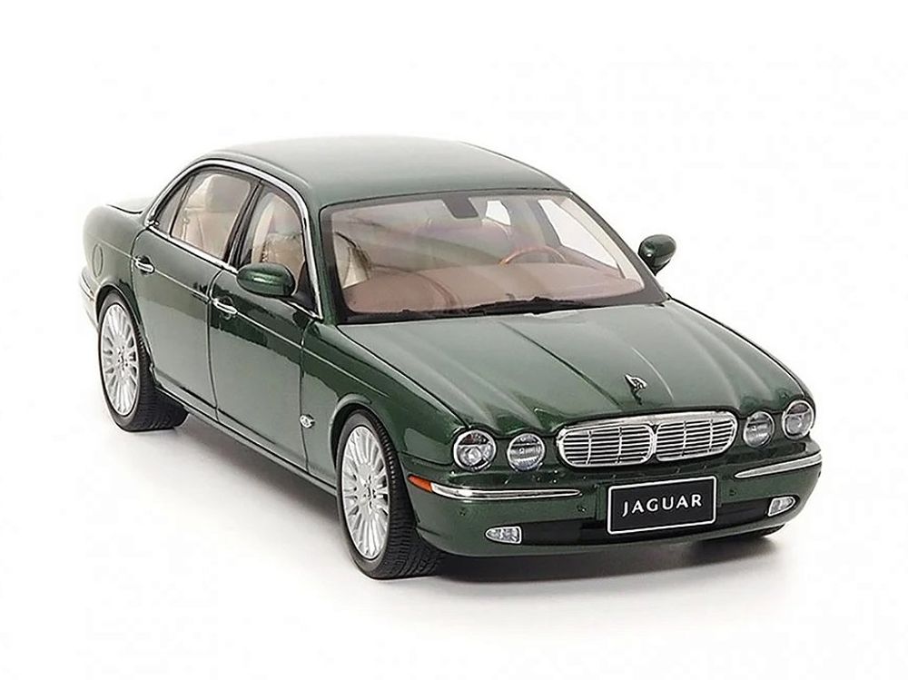 Jaguar XJ6 (X350)