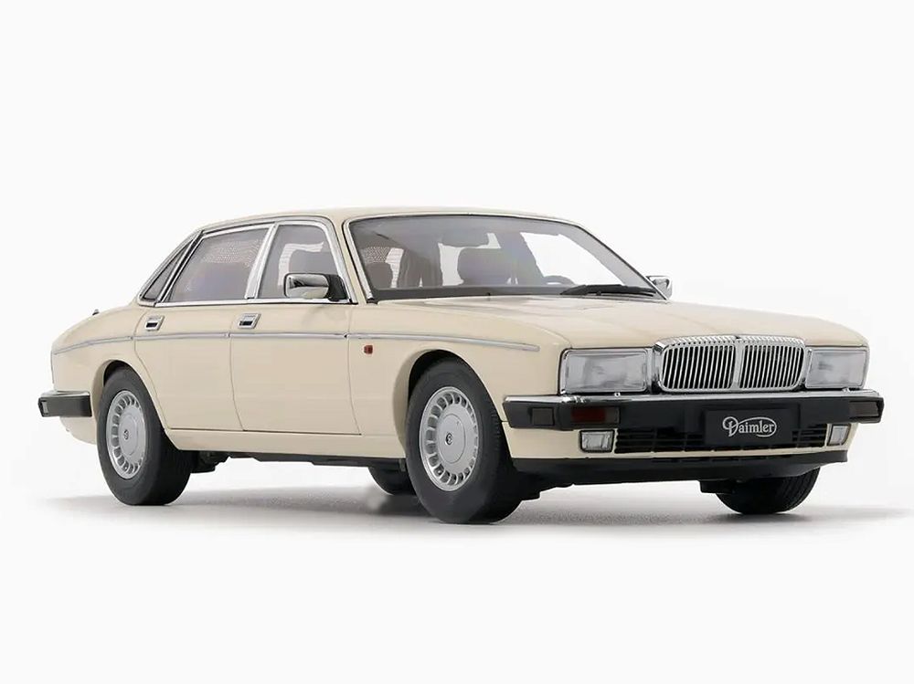 Jaguar Daimler XJ6 (XJ40)