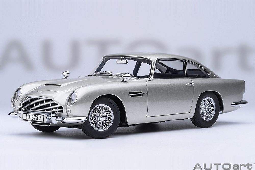 Aston Martin DB5 James Bond 007 Goldfinger