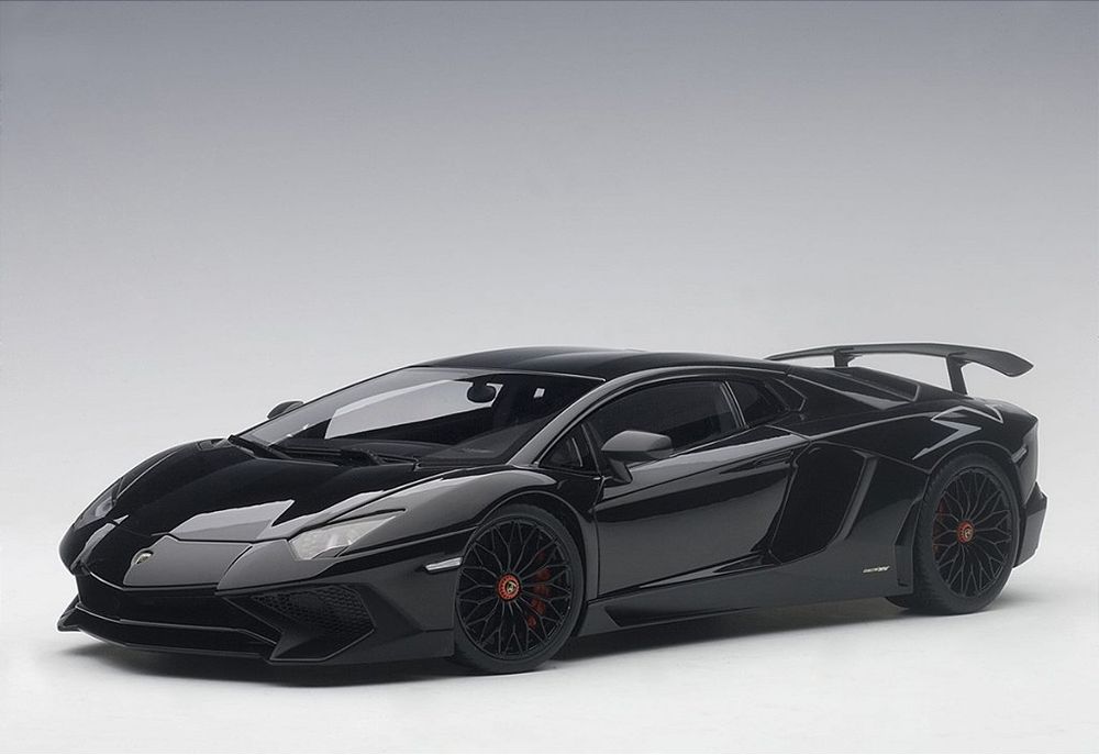 Lamborghini Aventador LP750-4 SV