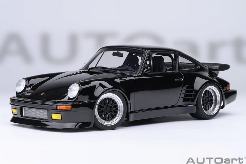 Porsche 911 930 Turbo Wangan Midnight Blackbird
