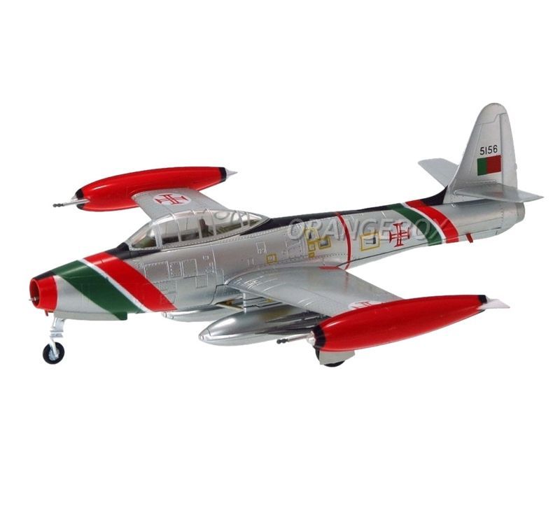 Avião F-84G 10-RE Thunderjet Portugal Air Force Easy Model