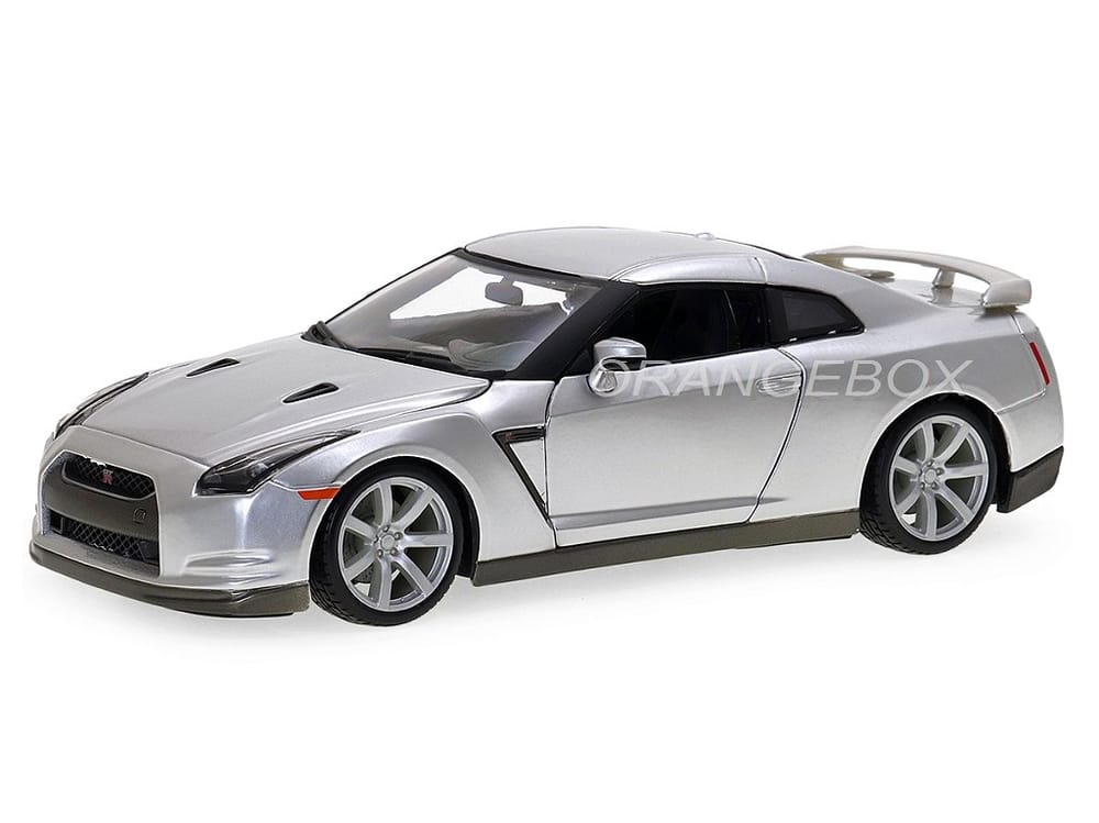 Nissan GT-R R35 2009 Bburago