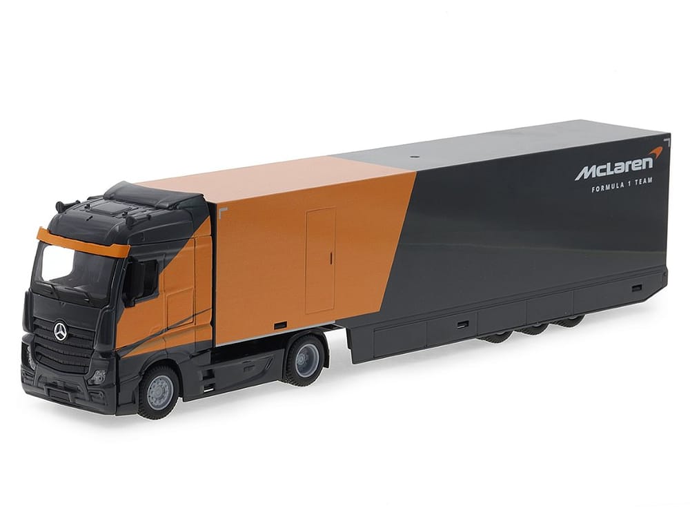 Mercedes Benz + Fórmula 1 McLaren MCL38 Norris 2024