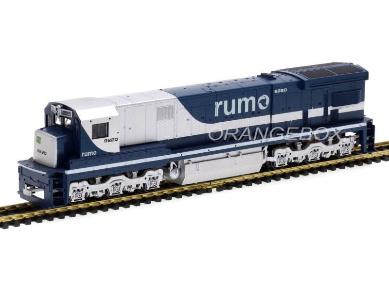 Locomotiva C30-7 Rumo Logística