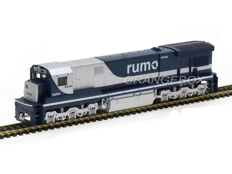 Locomotiva C30-7 Rumo Logística