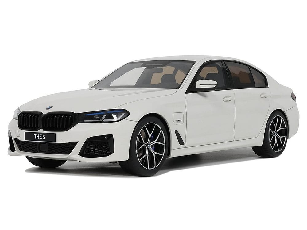BMW 545e X Drive Saloon M Sport 2023