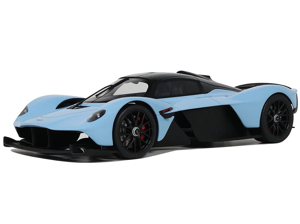 Aston Martin Valkyrie 2023
