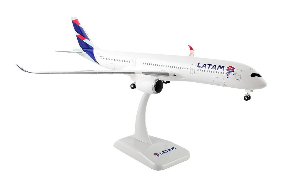 Avião Latam A350-900