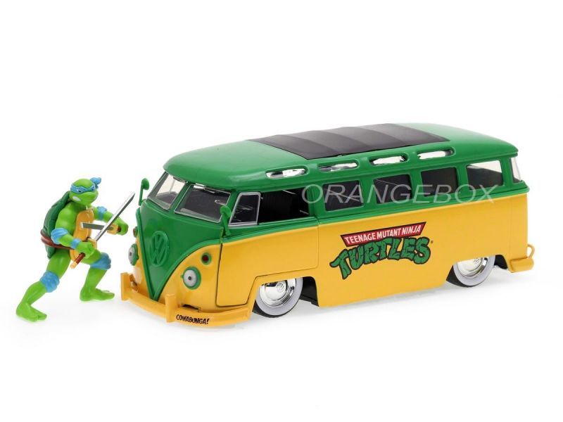 Volkswagen Kombi Pick-Up Bus 1962 Tartarugas Ninja + Figura Leonardo (em metal) Jada Toys