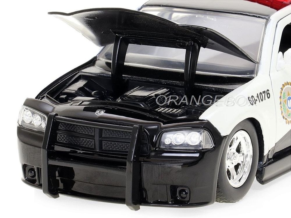 Dodge Charger 2006 Police Velozes e Furiosos Jada Toys