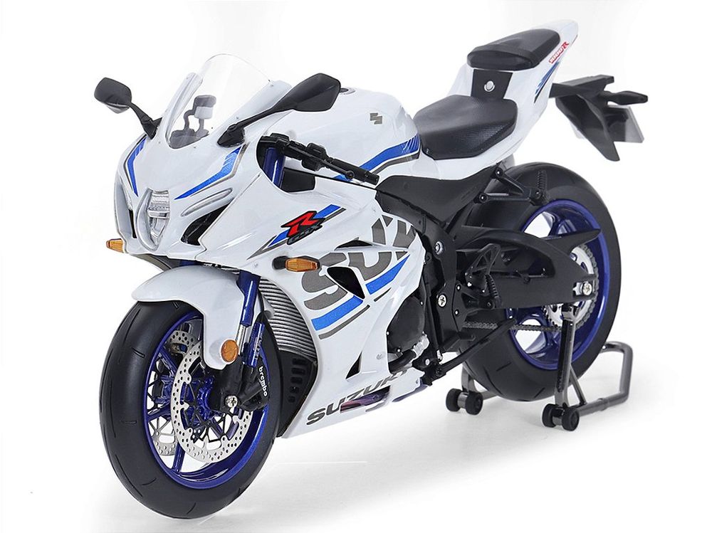 Suzuki R1000 2020