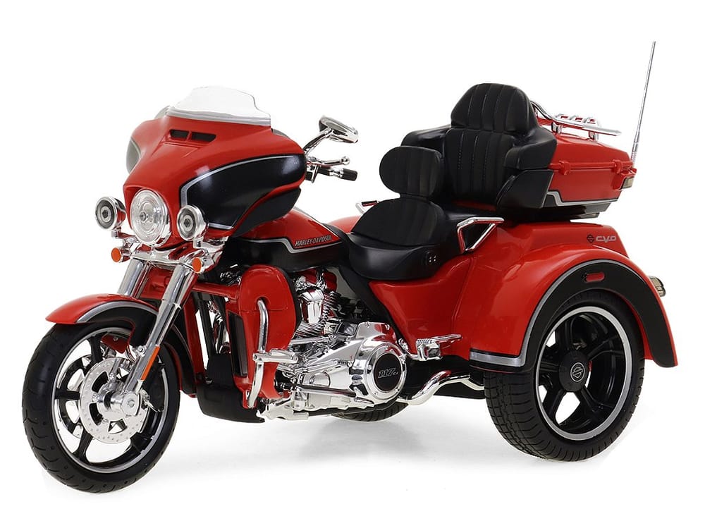 Harley Davidson CVO Tri Glide 2021 Triciclo Maisto