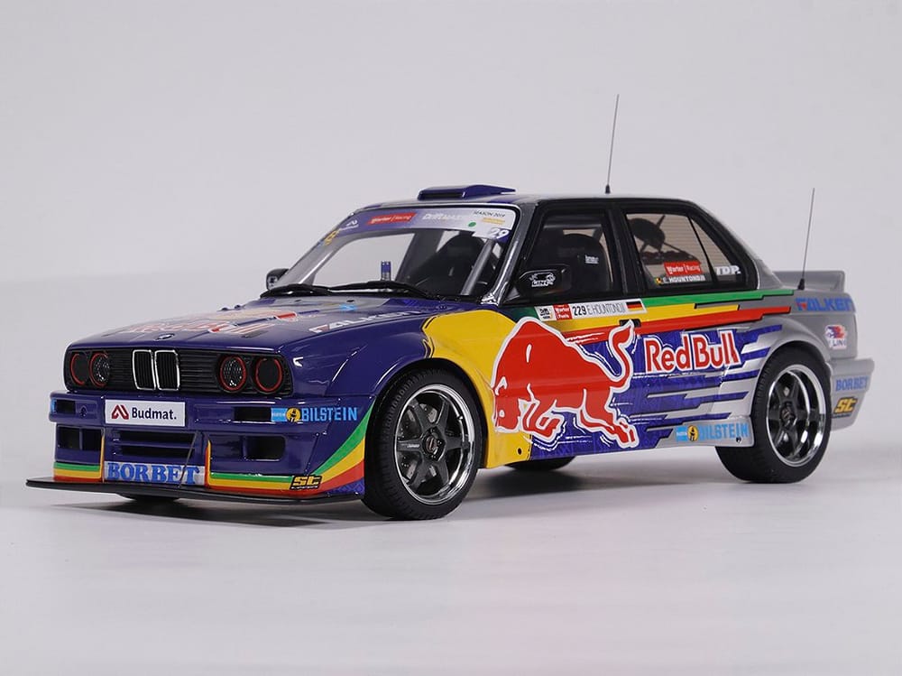 BMW E30 V8 Red Bull Drift