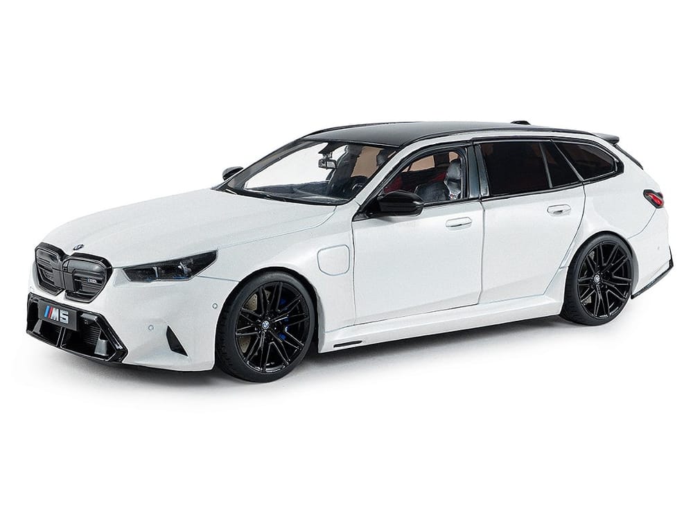 BMW M5 Touring 2025