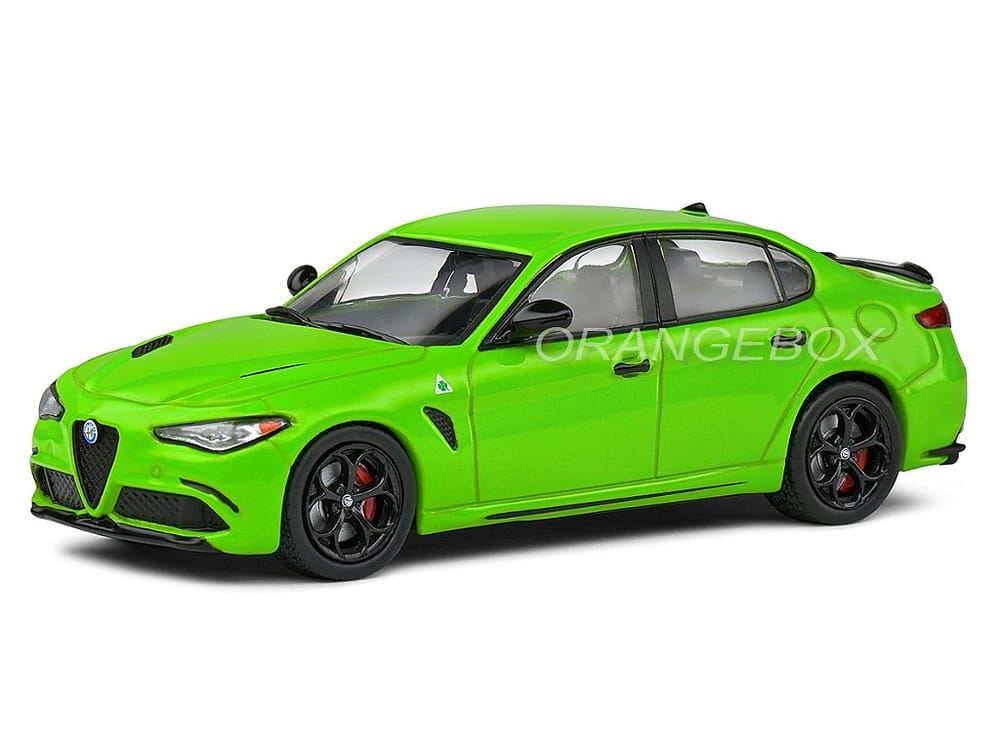 Alfa Romeo Giulia Quadrifoglio 2016