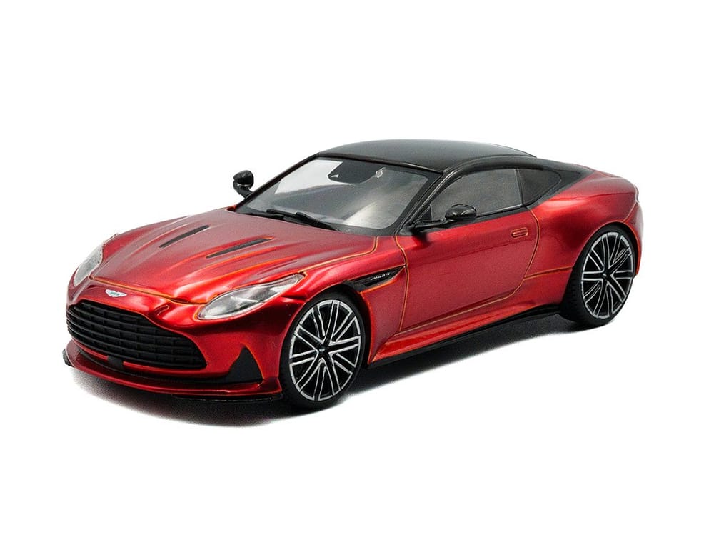 Aston Martin DB12 2023