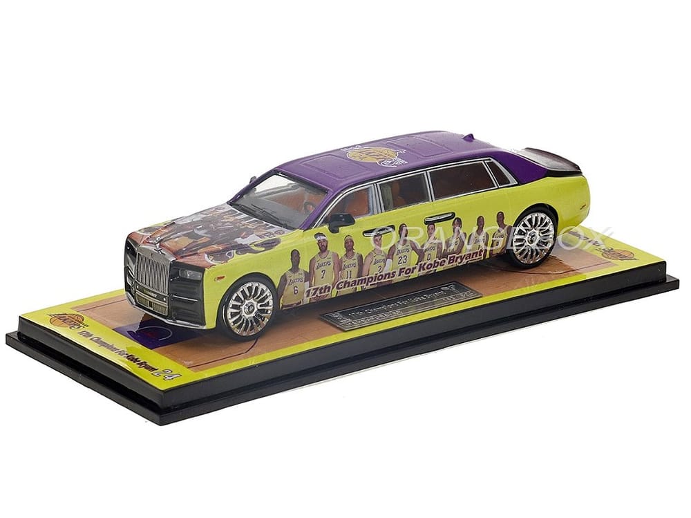 Rolls-Royce RR Phantom VIII Los Angeles Lakers