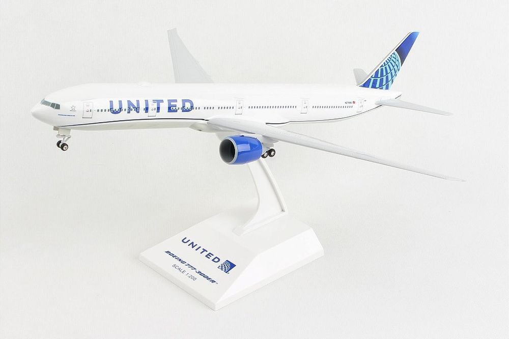Avião United B777-300 2019