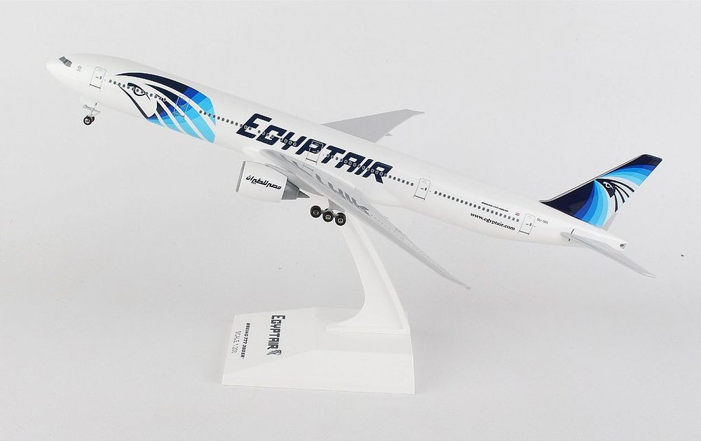 Avião Egypt Air B777-300