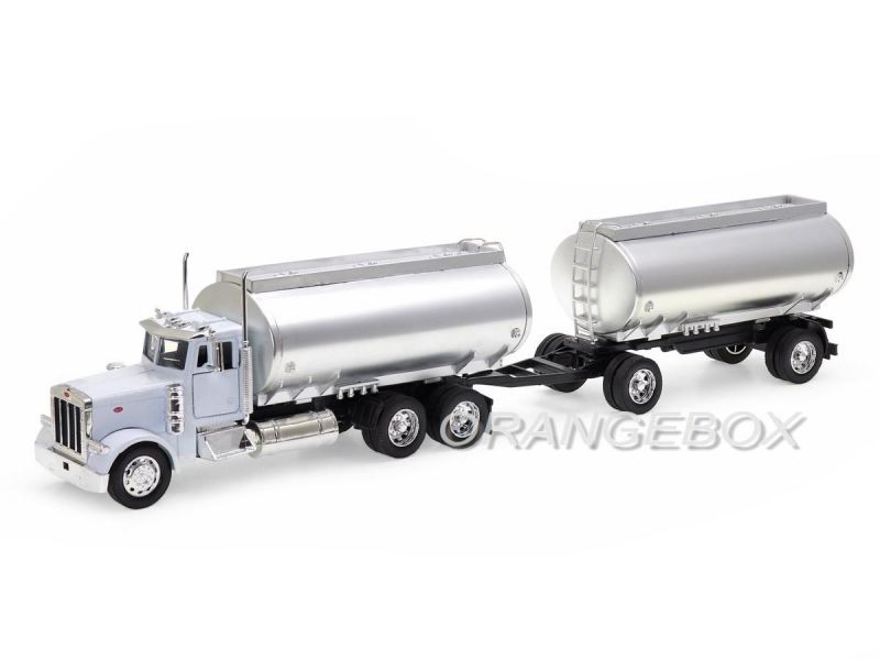 Caminhão Tanque Peterbilt Model 379 + Carreta