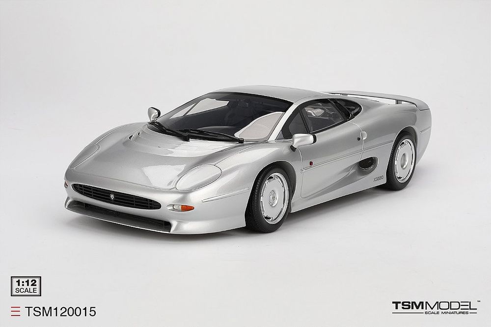 Jaguar XJ220
